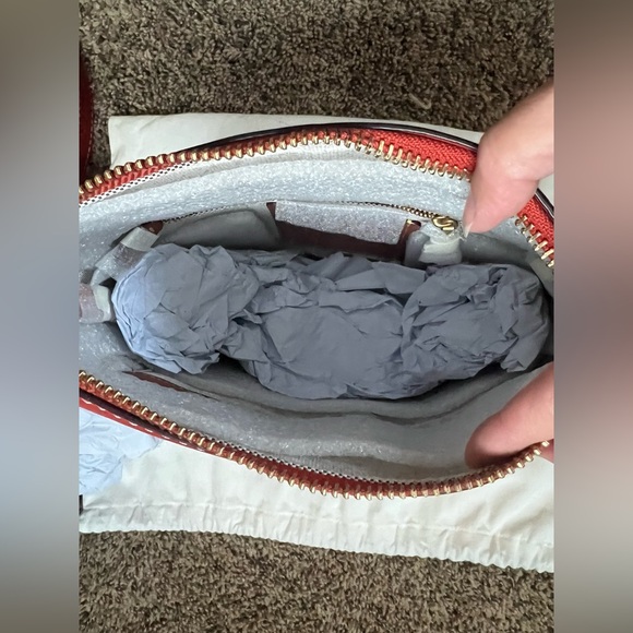 Coach 1941 Duffle 20 Vermillion - Picture 6 of 11